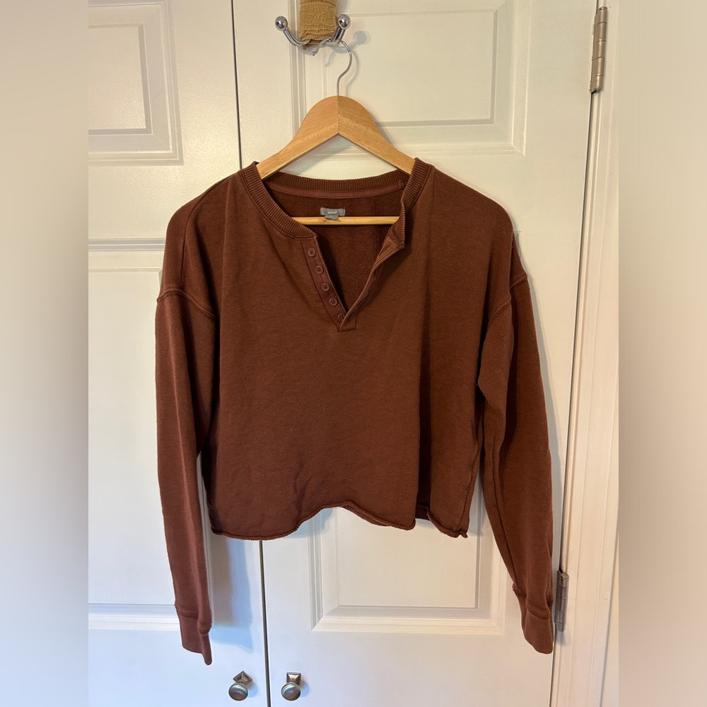 Aerie cropped long sleeve top, size XS, relaxed fit